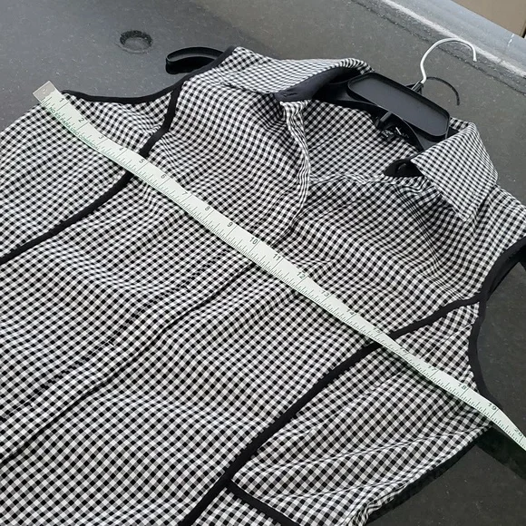 NWT Ming Wang Gingham Collared Sleeveless Button Down Blouse, Black & Wh…
